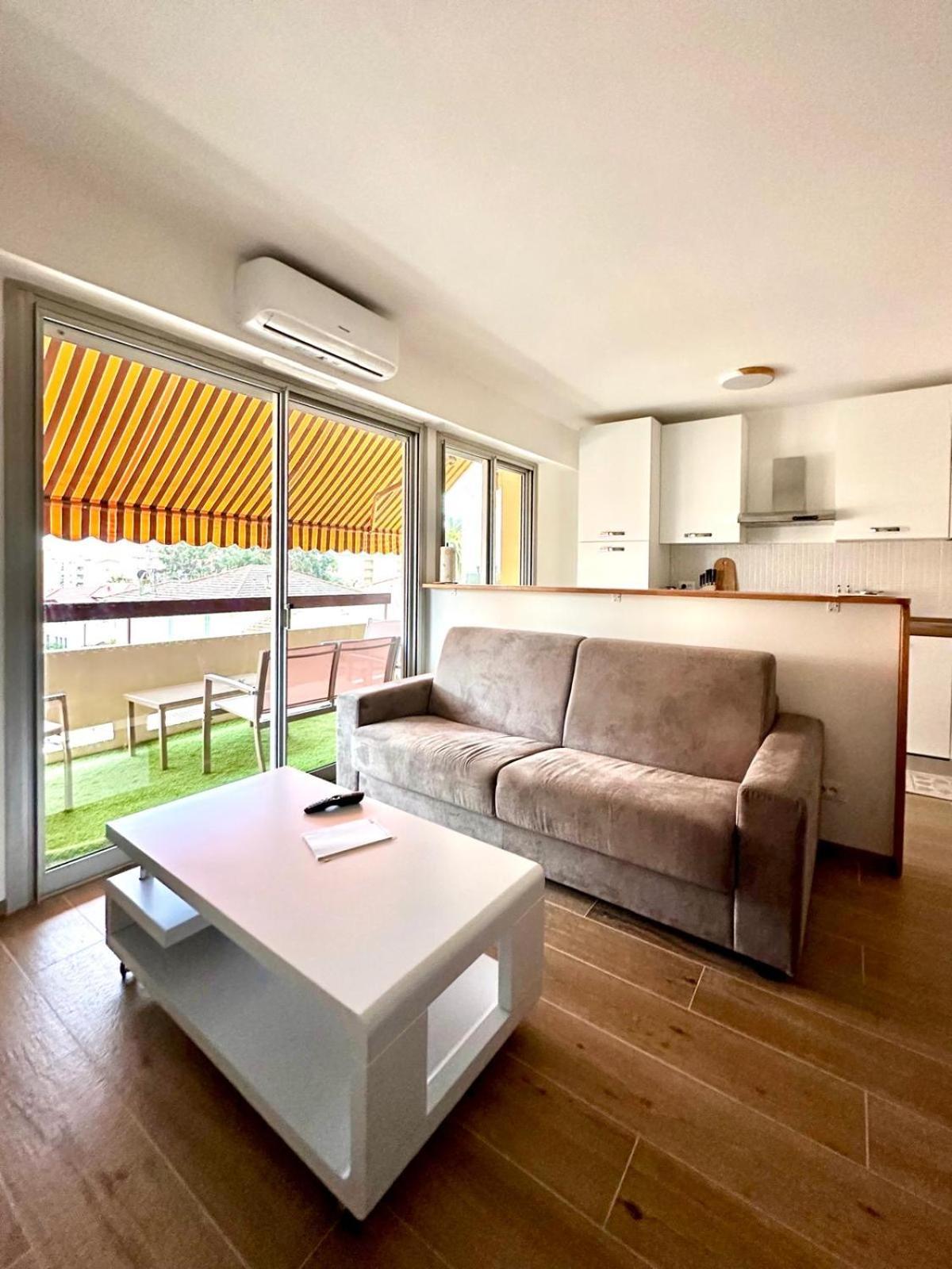 Studio Kialeo Pres De La Plage Avec Parking โรกบรูน-กัป-มาร์แต็ง ภายนอก รูปภาพ
